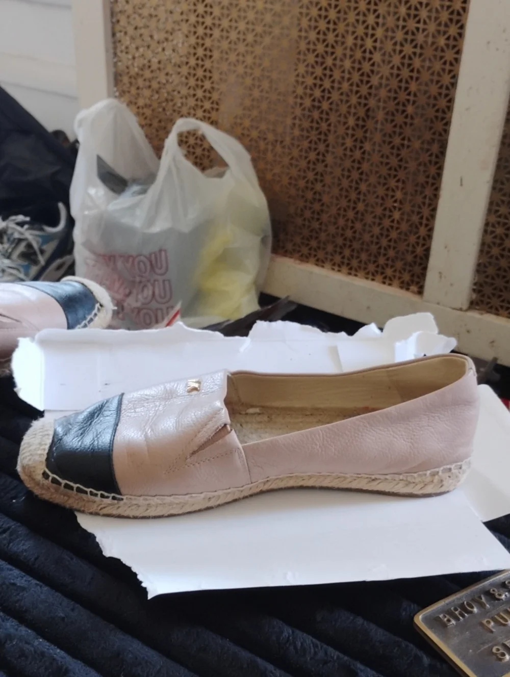 MICHAEL KORS KENDRICK LEATHER SLIP ON ESPADRILLES W/ BLUSH UPPER & BLACK TOE CAP